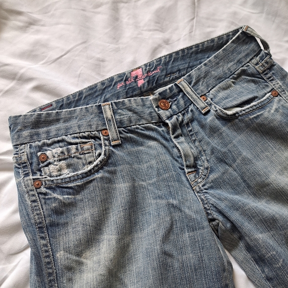 🔴3/$15 7 for all mankind | Womens light blue distressed boot cut jean 26 - Picture 4 of 16